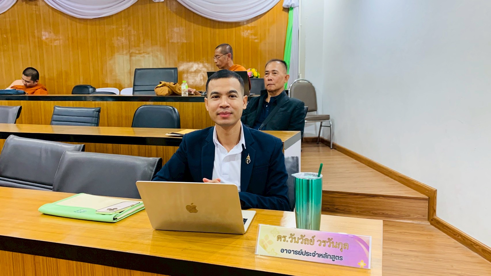 ฟังบรรยายพิเศษ หัวข้อ "การประยุกต์ใช้ AI เพื่องานวิจัย" - รูปภาพ 10